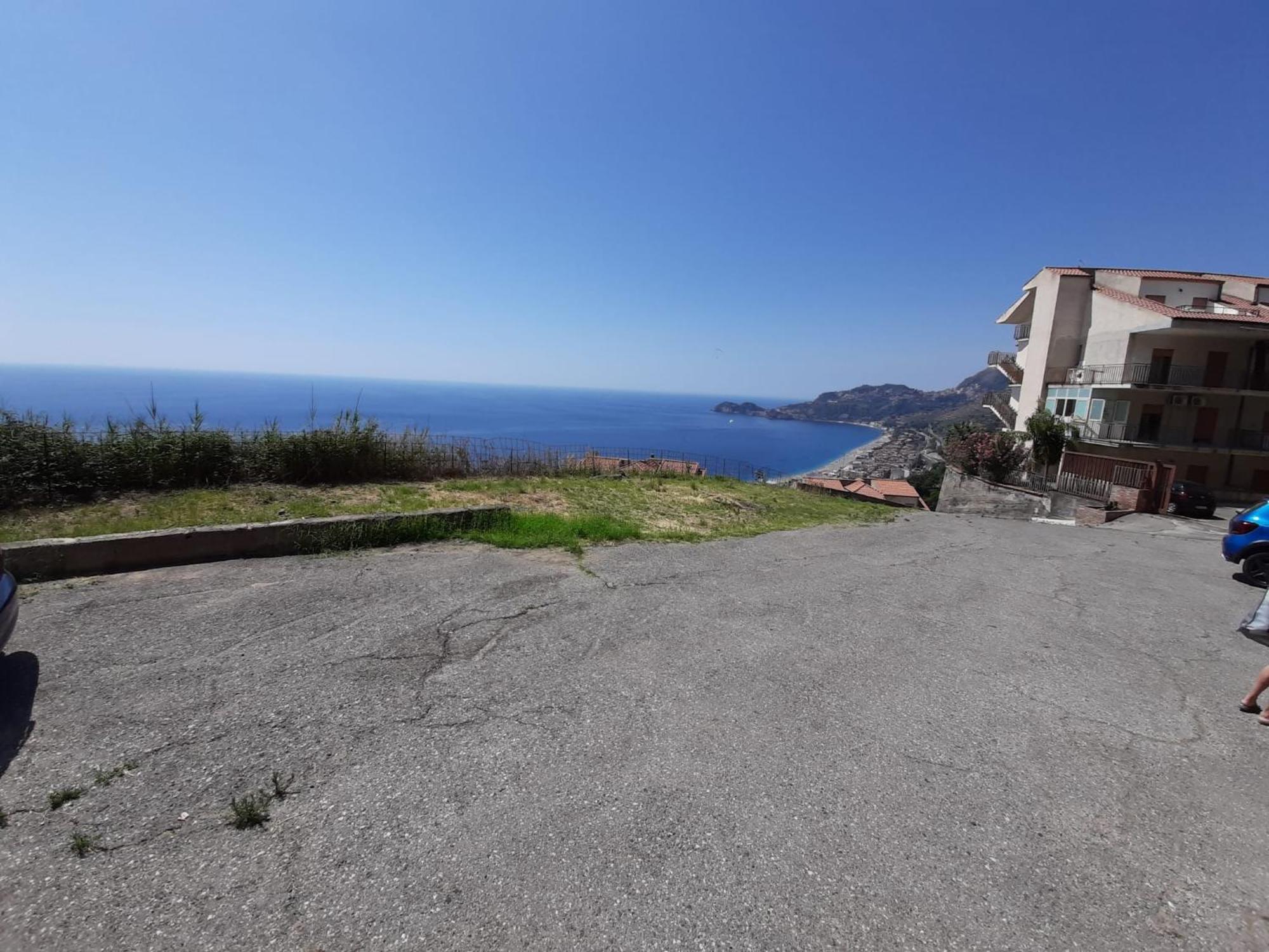 Ferienwohnung Nuova Casa Giulia Letojanni Exterior foto